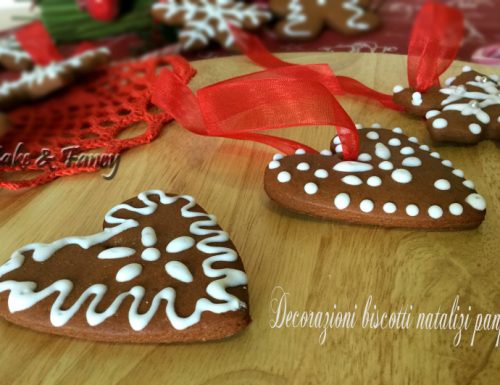 Biscotti natalizi panpepato – decorazioni per l’albero