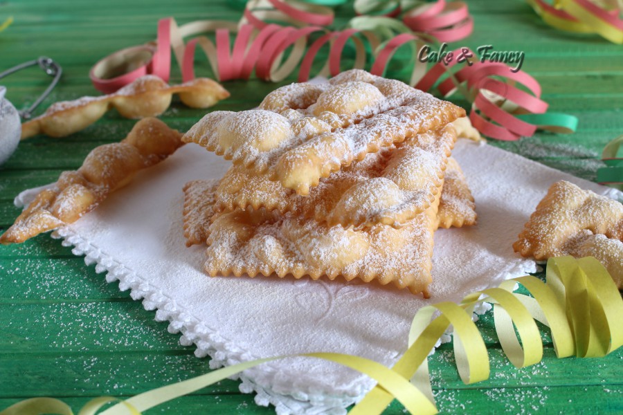 Chiacchiere di carnevale