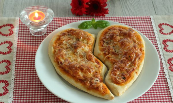 Pizza cuore per san valentino