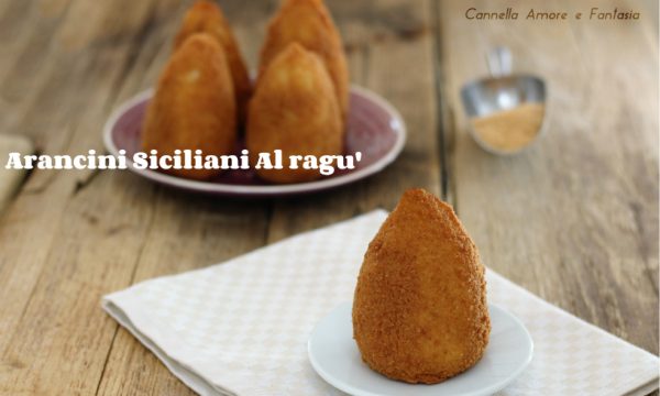 Arancini siciliani al ragù – inclusa la video ricetta