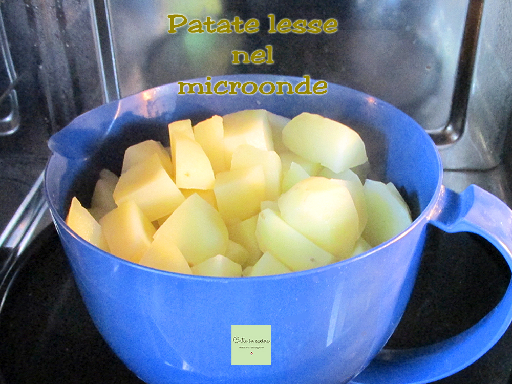 patate lesse col microonde-pezzi