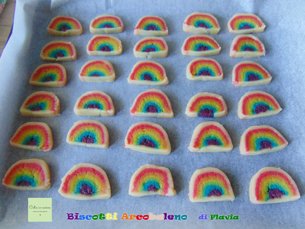 biscotti arcobaleno Flavia da cuocere