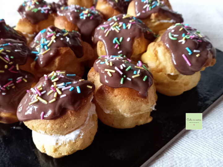 bignè con crema al cioccolato senza uova