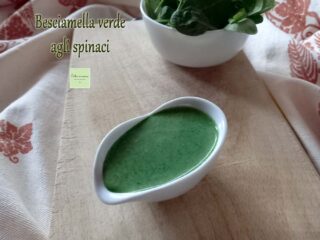 besciamella verde agli spinaci