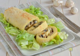 rotolo di patate funghi e scamorza