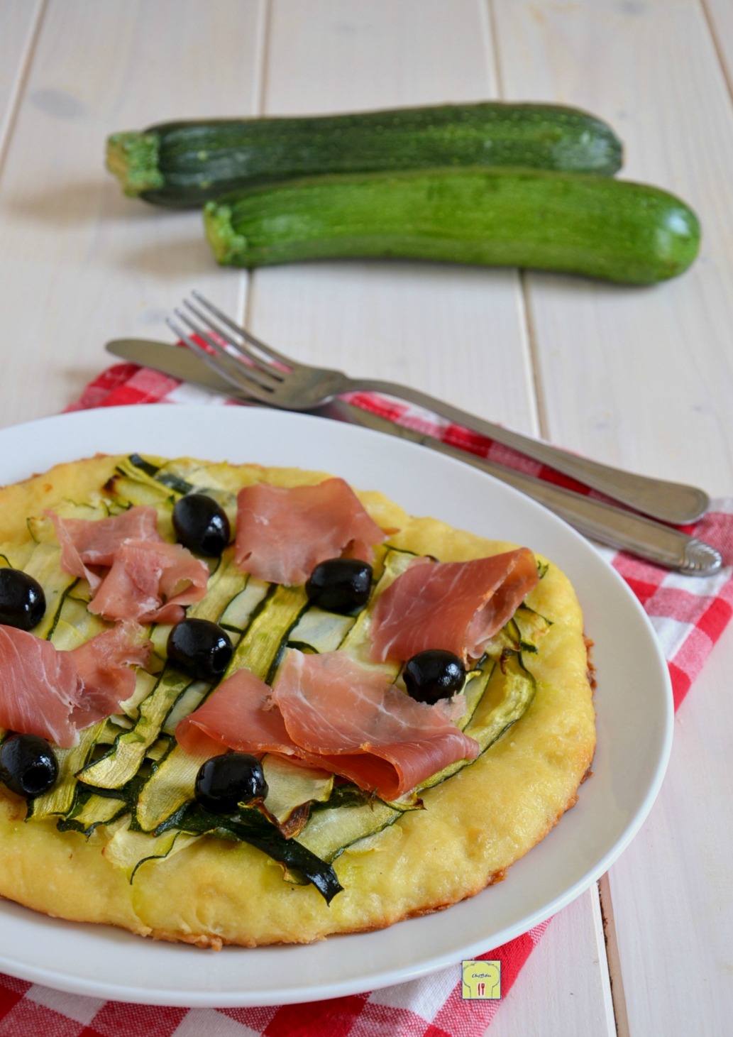 Pizza Bianca Zucchine E Crudo Pizza Facile E Sfiziosa Dai Sapori Estivi