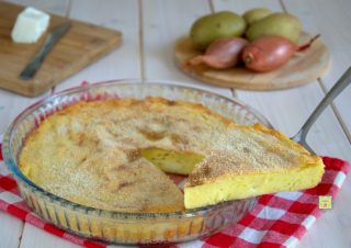 torta di patate scalogno e stracchino