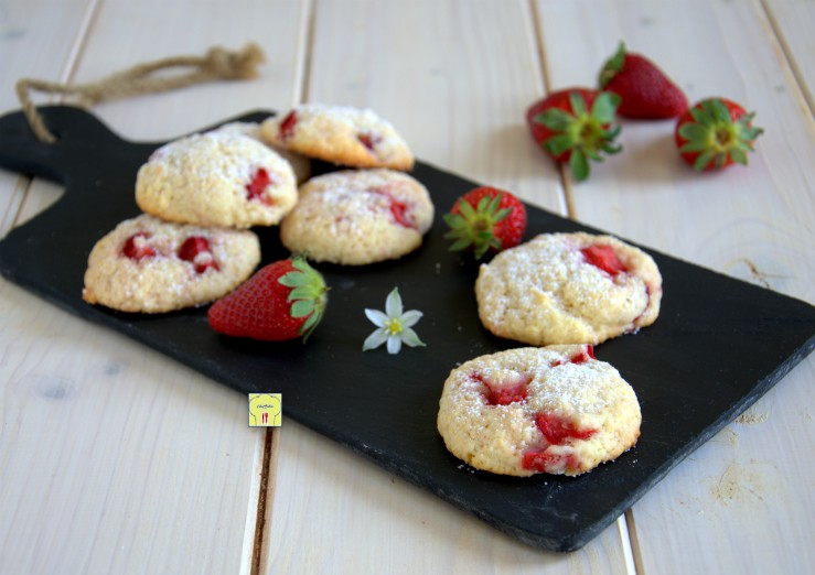 biscotti morbidi alle fragole