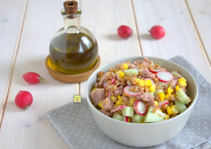 insalata di farro mais e tonno