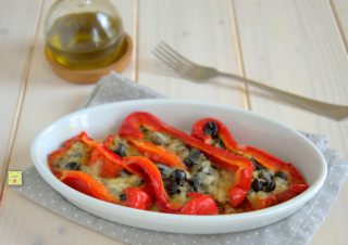 peperoni farciti al microonde