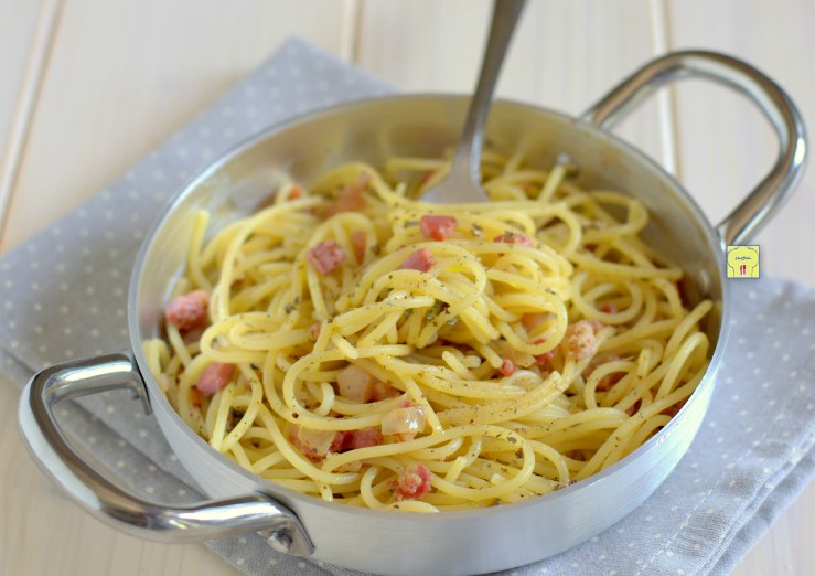 spaghetti con la pancetta
