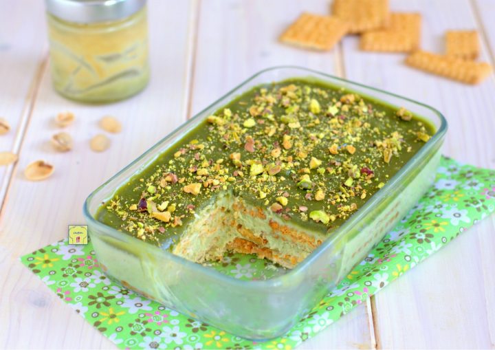 semifreddo di biscotti al pistacchio semifreddo di biscotti al pistacchio