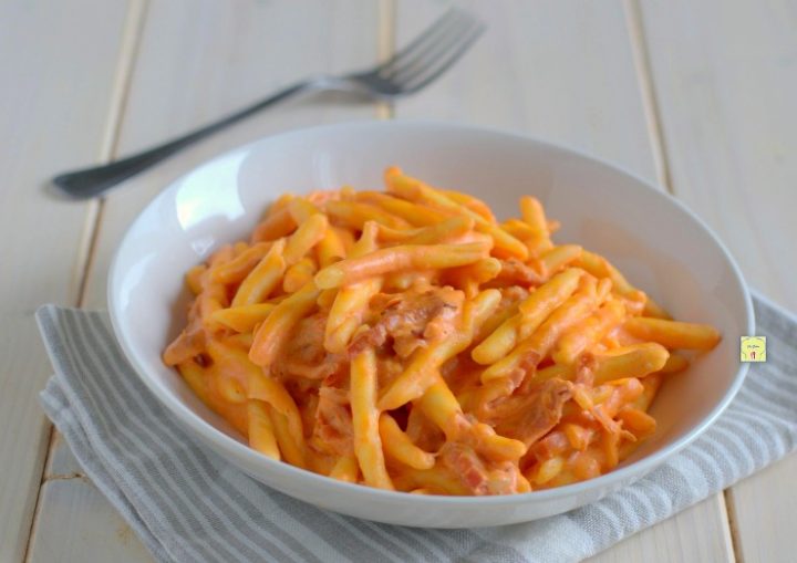 pasta cremosa speck e provola