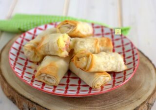 involtini di pasta fillo patate e prosciutto