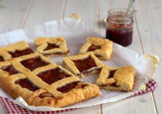 crostata della nonna alla marmellata