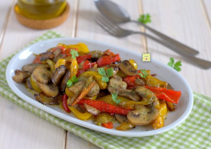 peperonata coi funghi