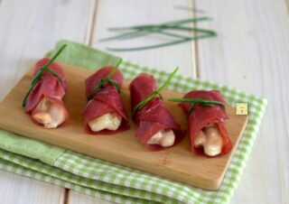 involtini di bresaola con verdure tonnate