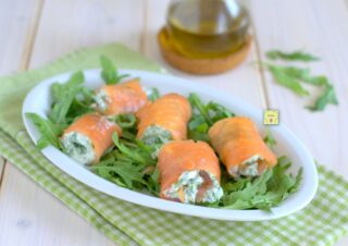 involtini di salmone e rucola