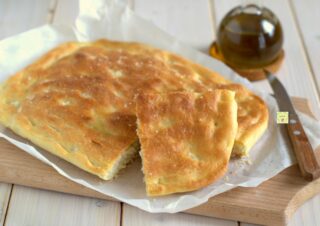 schiacciata toscana