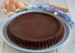 base crostata morbida al cacao senza lattosio