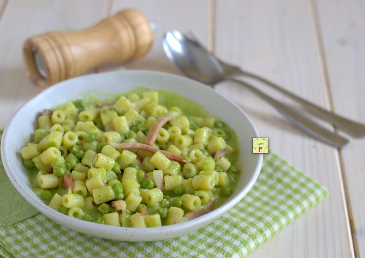 Pasta Piselli E Speck Cremosa Sfizioso Primo Piatto Facile E Gustoso