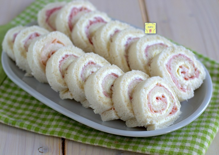 girelle di tramezzini al prosciutto