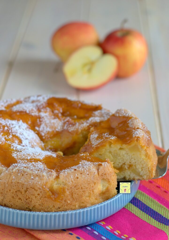 Torta di Mele e Marmellata deliziosa torta da dispensa semplice