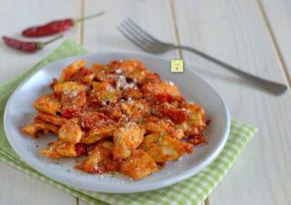 bocconcini di pollo all’arrabbiata