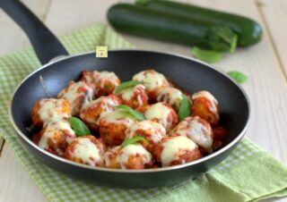 polpette di zucchine alla pizzaiola