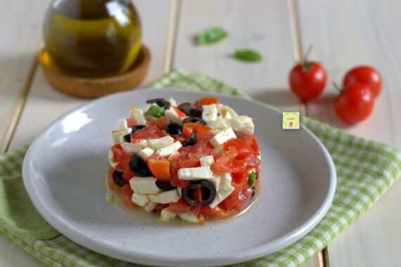 Tartare di pomodori al primo sale