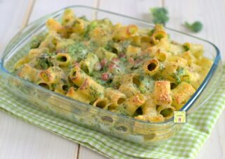 pasta al forno con i broccoli