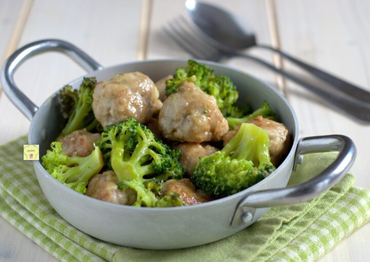 polpette e broccoli in padella