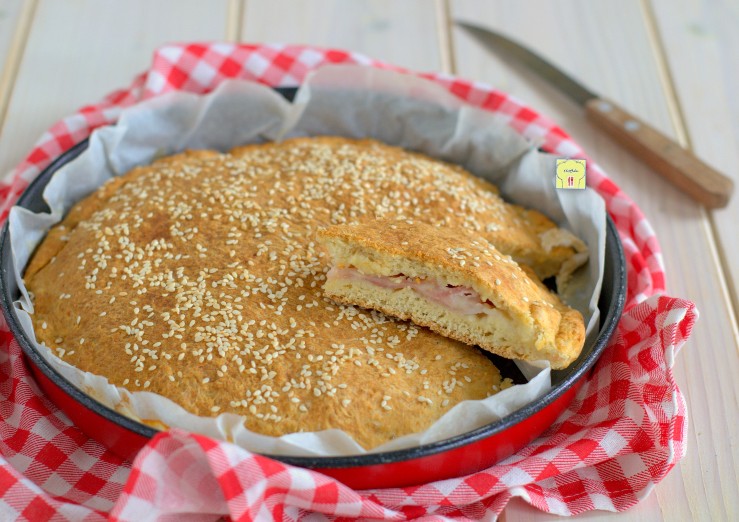 focaccia di patate farcita