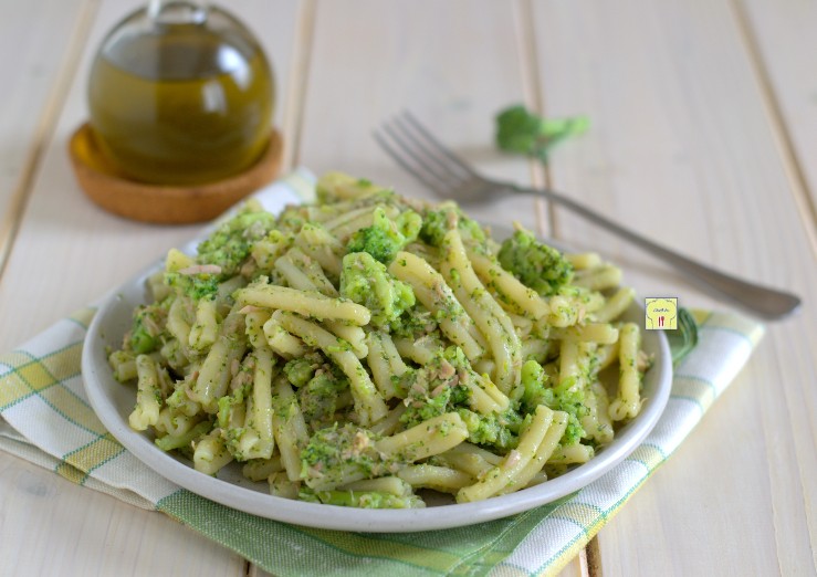 pasta broccoli e tonno