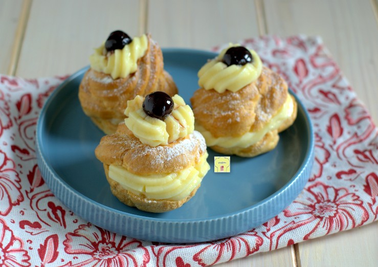 Zeppole In Friggitrice Ad Aria Deliziosi Dolci Tipici Della Festa Del Papà