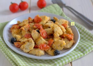 bocconcini di pollo alla mediterranea in friggitrice ad aria