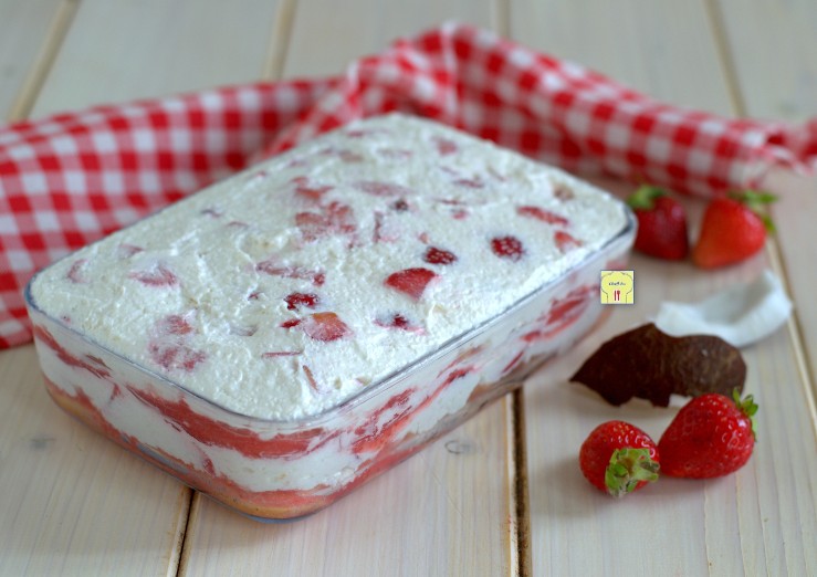 tiramisù fragole e cocco