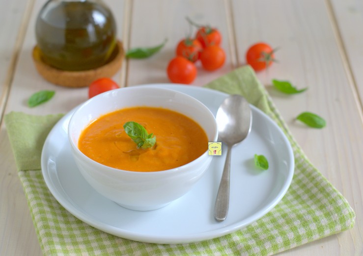 vellutata fredda di pomodori
