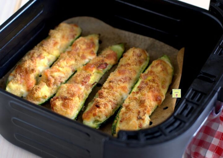 zucchine ripiene in friggitrice ad aria