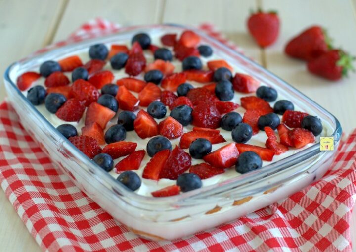 semifreddo fragole e mirtilli senza cottura