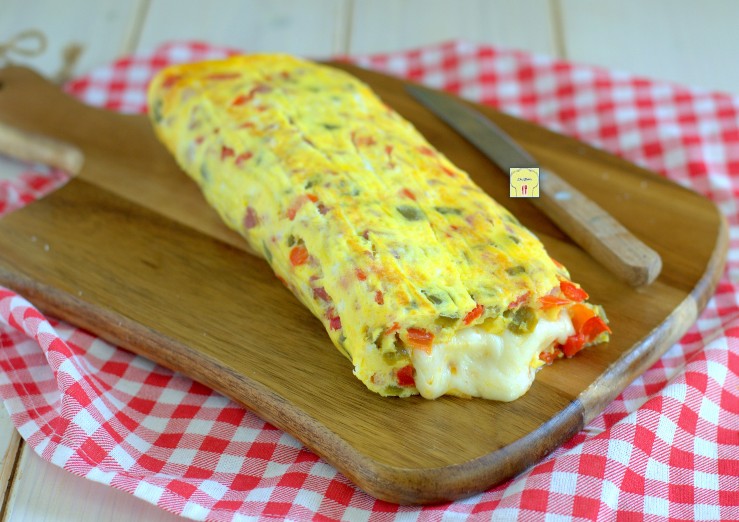 rotolo di frittata ai peperoni