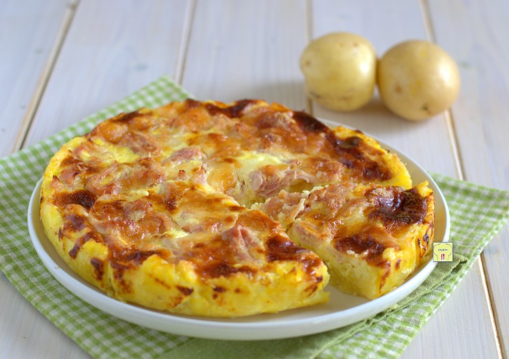 torta di patate schiacciate farcita