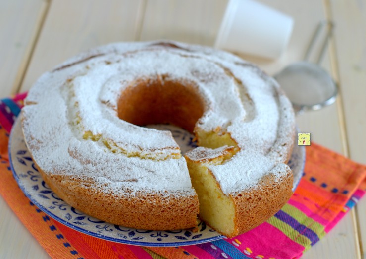 ciambella soffice mascarpone e yogurt