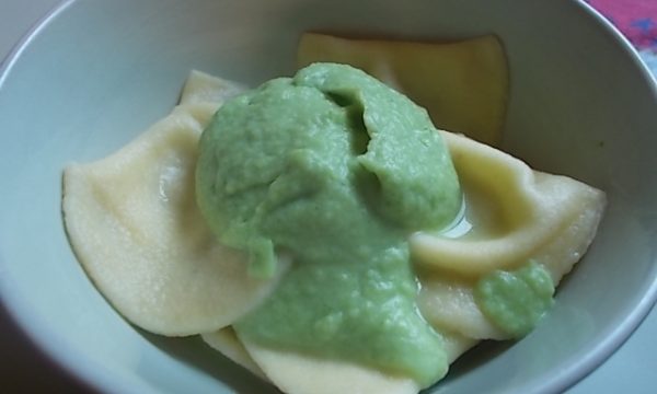 Ravioli al taleggio con crema di broccoli
