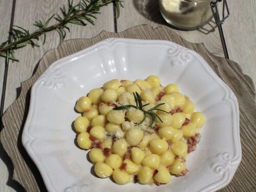 Gnocchetti di Patate al Gorgonzola e Speck