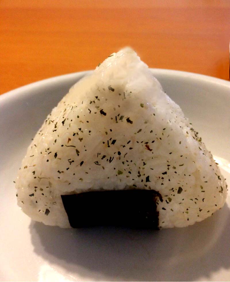 Onigiri la mia versione del spuntino salato giapponese