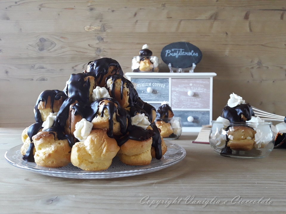 Profiteroles