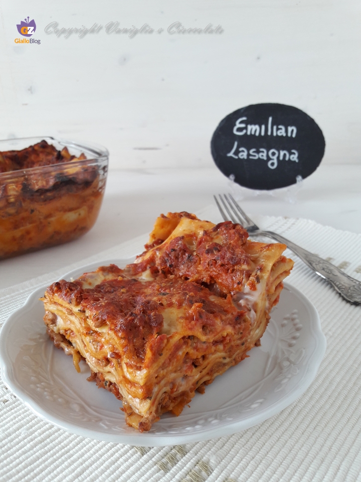 Lasagne emiliane. Un primo piatto della tradizione dell'Emilia Romagna