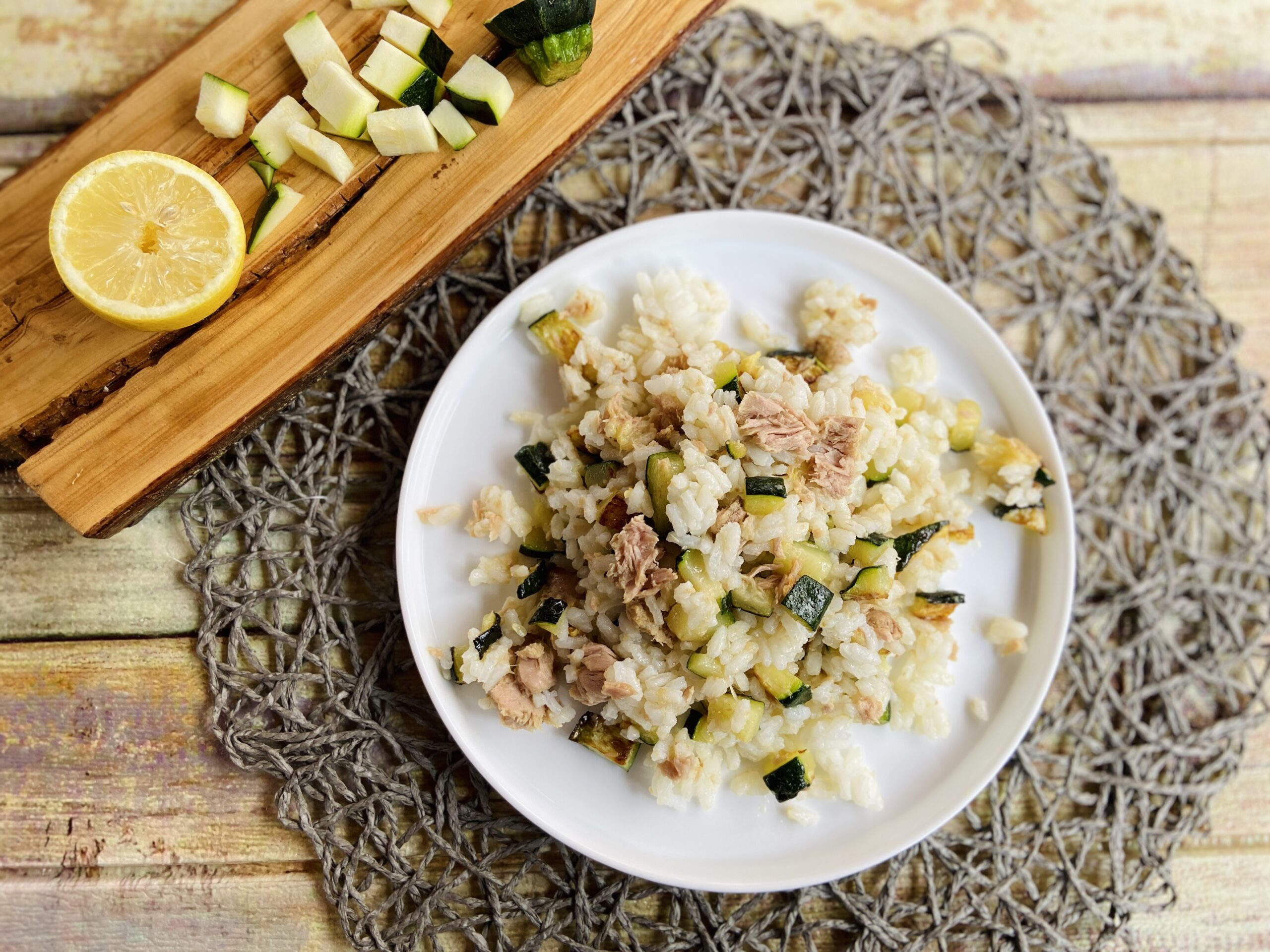 Insalata di riso con tonno e zucchine - ClapFood
