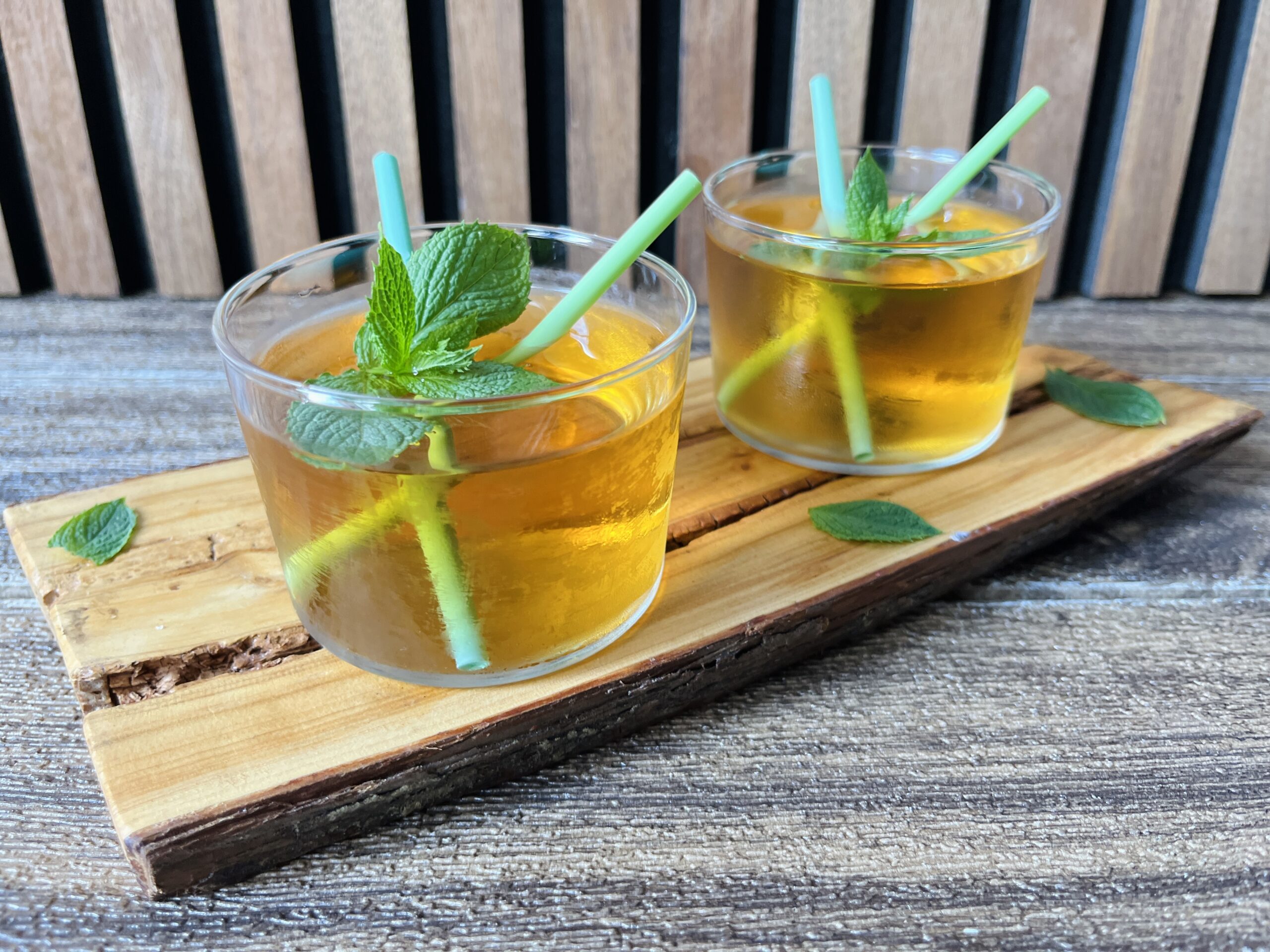 Tè freddo alla menta fatto in casa